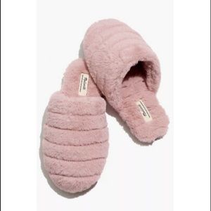 NWB Quilted Scuff Slippers in Recycled Faux Fur